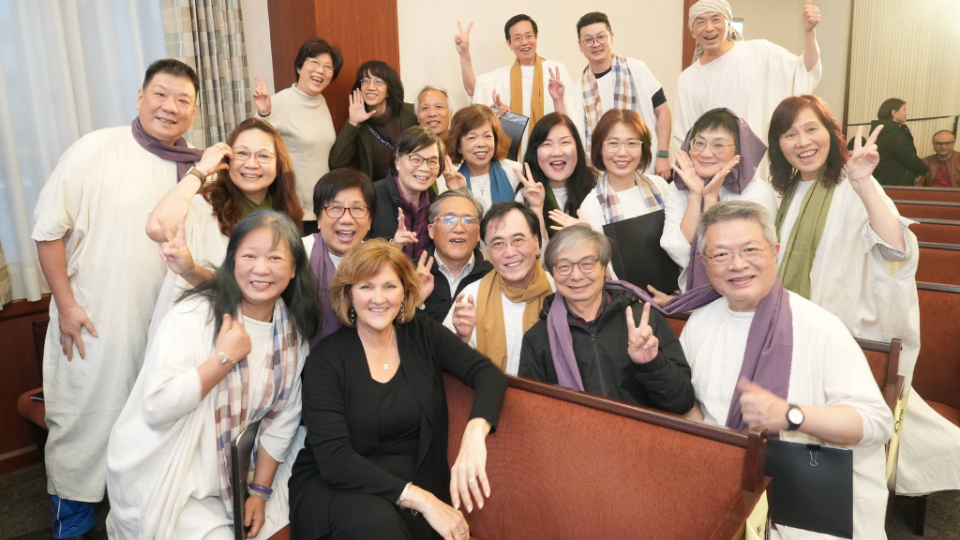 Lamb-of-God-2025-Group-2